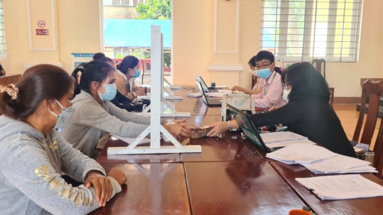 Mhar tă priă càn dong kờl jat Nghị quyết sồ 11 bơh Cíñ phủ dê