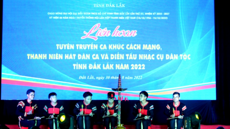 Dăk Lăk: Lời wơl jơnau kah kir ù tiah ƀòn lơgar tŭ ơruh pơnu đơs pơnđik mờ nhơl đờng gòong kòn cau