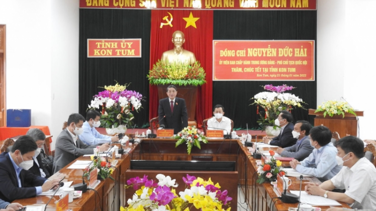 Phó Củ tịc Quôk hội ồng Nguyễn Đức Hải còp, nting bơr sa tềp tàm càr Kon Tum