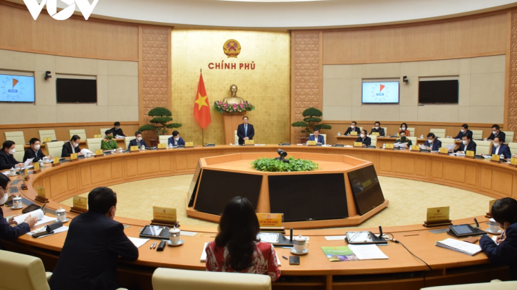 Thủ tướng Cíñ phủ ồng Phạm Minh Chính đơng lam pơrjum bè ờs nhai 2