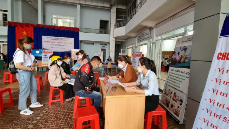 Dăk Lăk: Mờr 100 nă cau lơh broă geh rơ wah tàm dơ̆ yal tơnggit jòi broă lơh dơ̆ 1