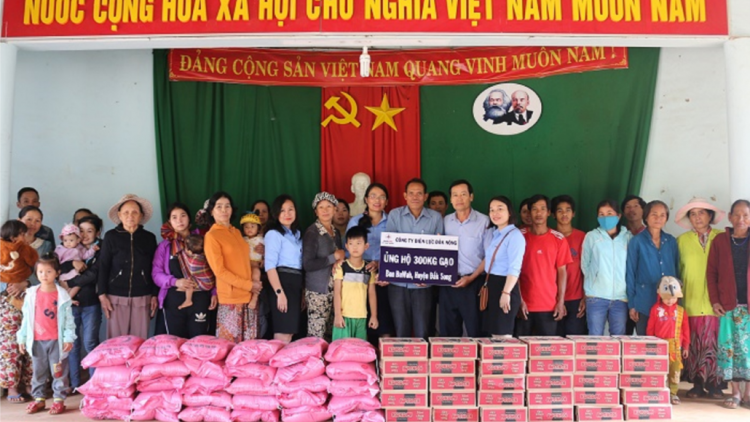 PC Dăk Nông pà 450 pò phan ai ală kơnòm dềt kis tàm ƀòn Bu Rwah in