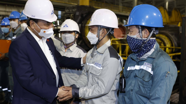 Củ tịc lơgar ồng Nguyễn Xuân Phúc còp Kông ty Kổ phần Lơh jồr zờu Bình Sơn tàm Quảng Ngãi