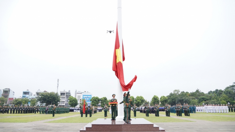 Gia Lai: Bơyai lơh yồng bung bi mờ chu ñàng kah kơlôi Củ tịc Hồ Chí Minh