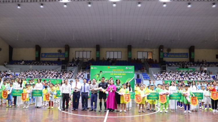 Sơnđờm mŭt dar lồi dŭt tàm pơrlòng coh plai kơnòm bơsram gùt lơgar Cúp Milo nam 2022