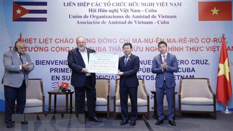 Thủ tướng Cuba ồng Manuel Marrero Cruz tìp mat Mpồl gĭt gơ̆p lơh bơyô Việt Nam mờ Cuba