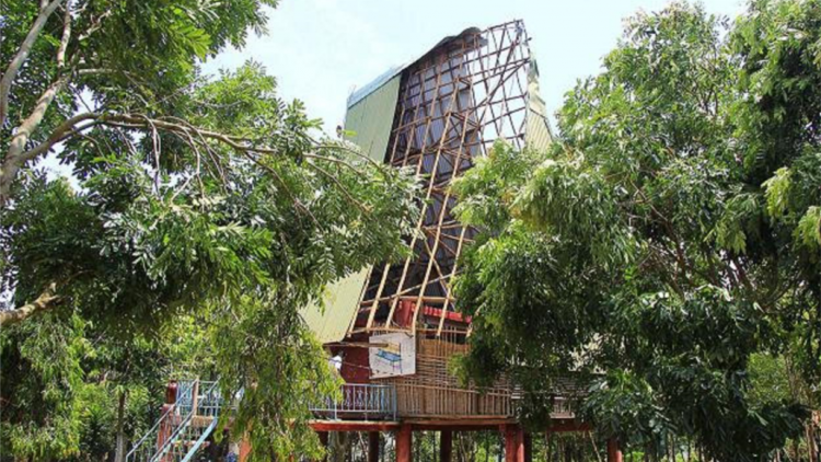 Càr Kon Tum tơmù hoàc huơr bơh mìu dờng càl pồt pràn lơh aniai