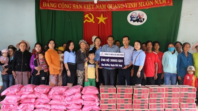 Điện lực Dak Nông r[o\ng s^t ăp ngih sam [u\t nkual jêr jo\t