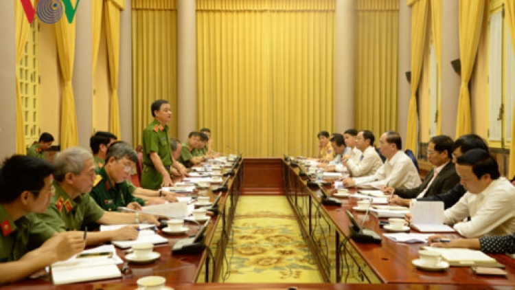 Kruanh dak rđau ăp rmôt [ư jêh nau mât njrăng đăp mpăn ngăn ân pơh r[u\n gưl prệh APEC