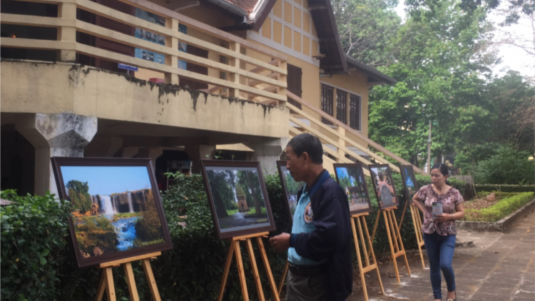 Mpla n’hơ rup “44 năm rklaih Buôn Ma Thuột-ăp trong hăn nkah ơm”