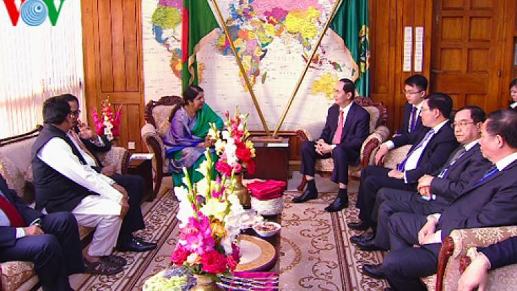 Kruanh dak Trần Đại Quang mâp ăp nu\ih kruanh gưlprêh dak Cộng hoà Nhân dân Bangladesh