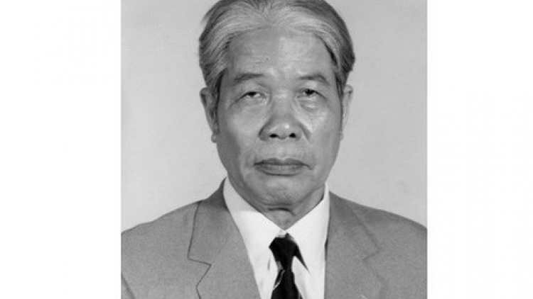 Tổng Bí thư ơm Đỗ Mười le\ tăch n'hâm