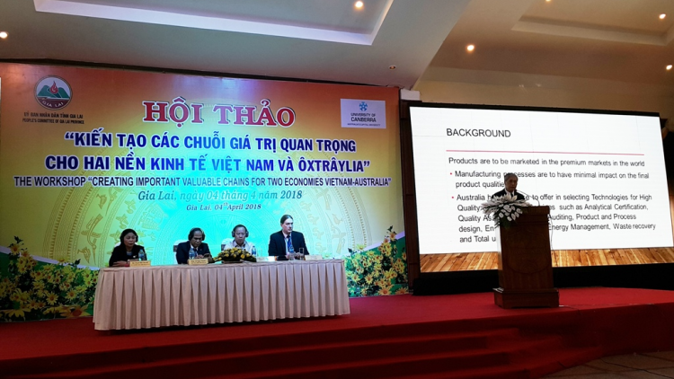 Việt Nam-Ôxtrâylia n’hao nău tâm kơl wa\ng sa