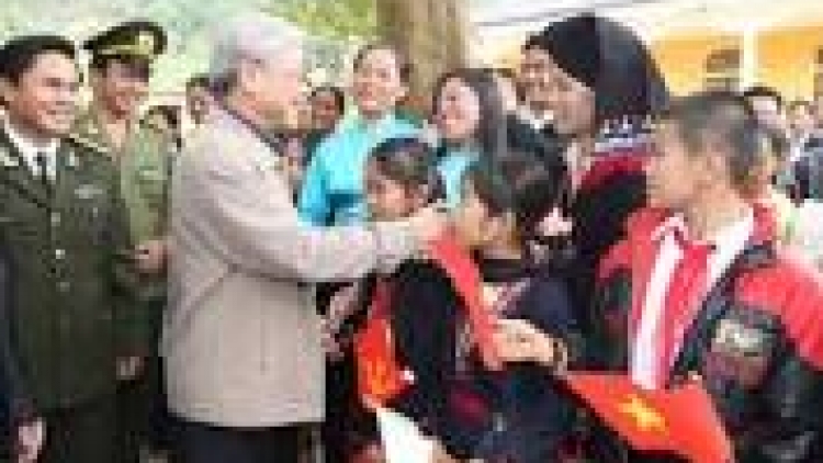 Tsaz yênhx nta suôz luk Hmôngz hnuz 4.2.2015