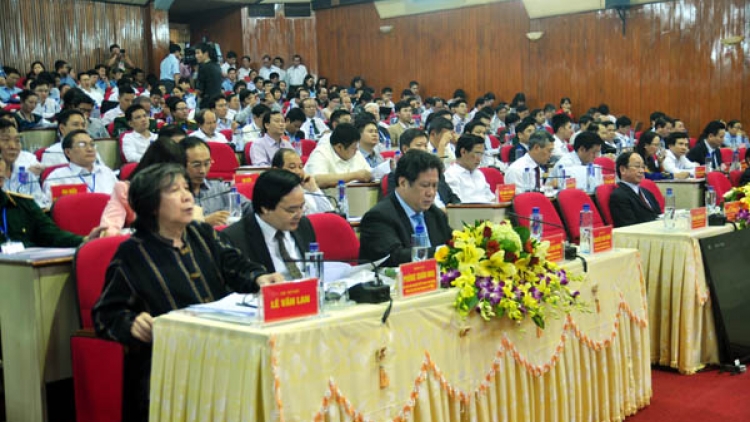 Phêv ziv Trung ương 11-sêiz lax lok tsưr ziv tsưr tsix chính quyênx tiv phaz nta suôz hnuz 18/5/2015