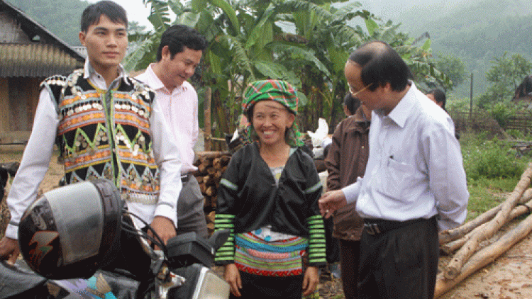 Nriêr pâuz lok thông tư liên tịch heik kriê uô ntâuz ntơưr hanhk chênhr krêz xênhz, qơư nhoz, bảo hiểm y tế trâu mê nhuôs tsi tâu muôx 6 shông hnuz 19-6-2015