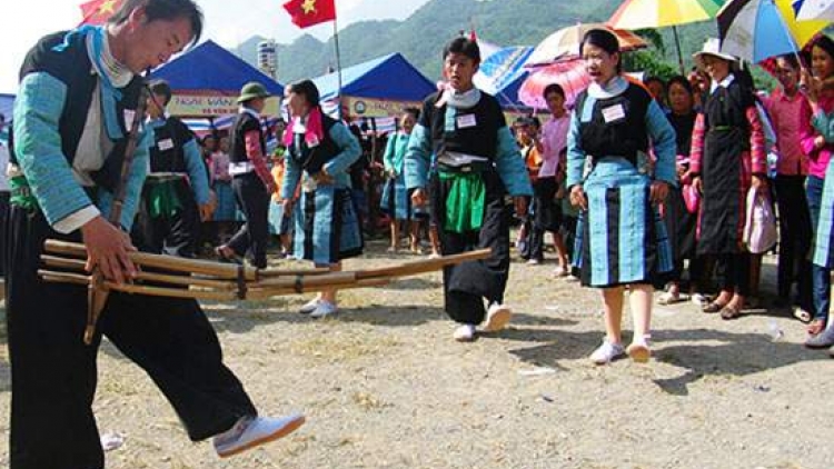 Tsaz yênhx suôz gâux têx mênhx cxưx tsơưs nênhs hnuz 8-10-2016