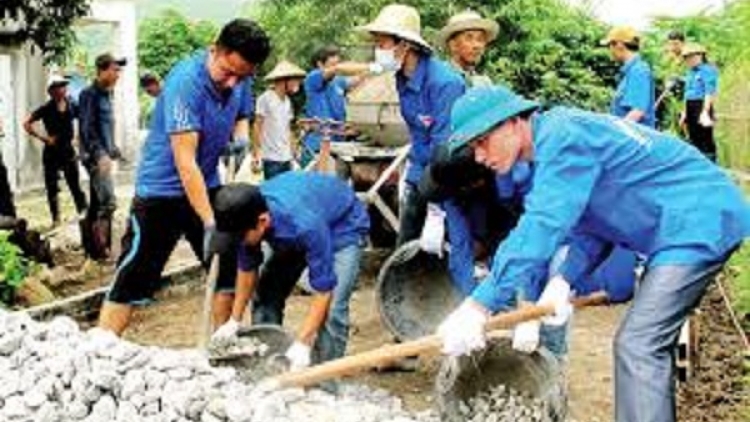 UBND tỉnh Sơn La Quyết tinhv tso tơưv têx tsưr ziv, hâux lưv lok cxiv tsa jêx jok yiêz  hnuz 11.8.2017