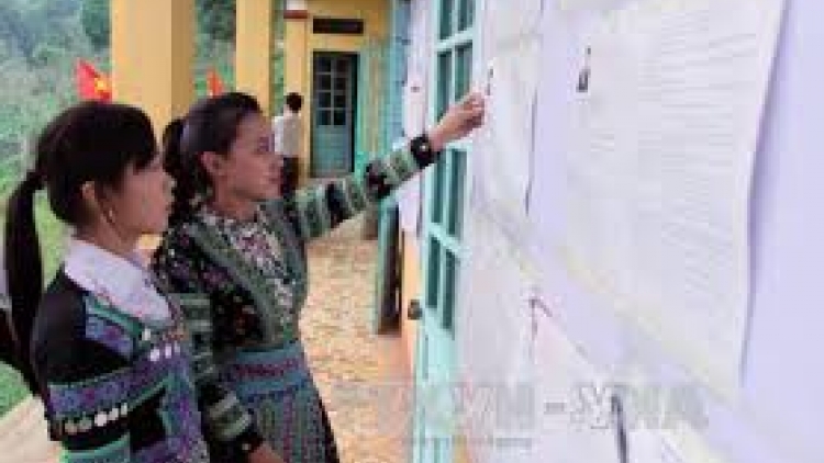 Sơn La: Tsênhv chêi cxơưz cxiz yưv pênhr huôv tsar jêx jok hnuz xiêz 7.4.2017