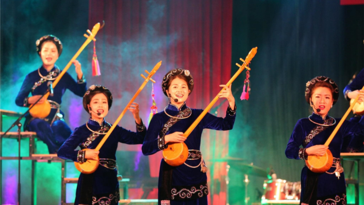 Trích đoạn Tổ khúc then Tày:  LỜI TÌNH YÊU