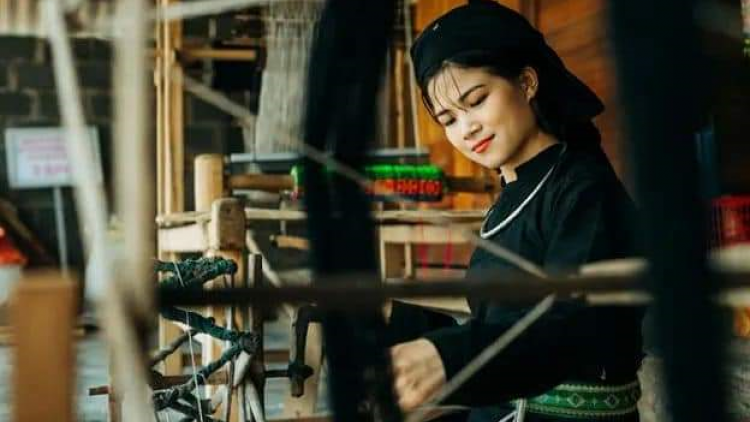 CHƯƠNG TRÌNH KHAY HENG TIỂNG TÀY - NÙNG (Thứ 4- Vằn xo 5 bươn 1 pi 2022)