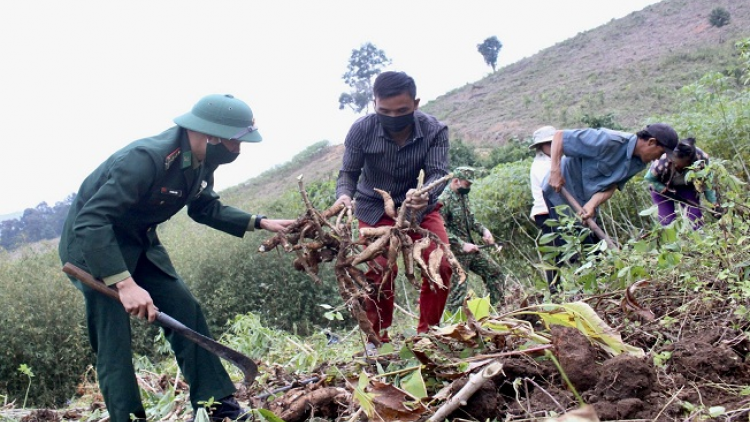 Ngon tô thứ 5 mự 3 căm bườn 3 pì 2022 – Bác sĩ quân hàm khèo mết chàư, mết hanh cắp côn cặt phổng đen mương