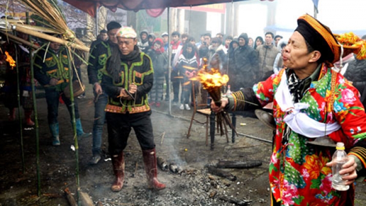 Lễ hội mùa đông ở Mẫu Sơn