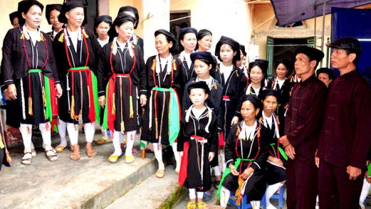 Người Sán Dìu hát soọng-cô