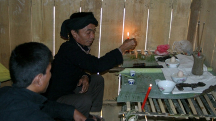 Điều huyền bí trong quả trứng của người Mảng