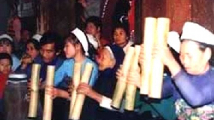 Xi xa lo, violon của người Thái