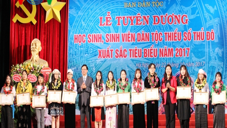 Tuyên dương học sinh, sinh viên dân tộc thiểu số Thủ đô xuất sắc tiêu biểu năm 2017