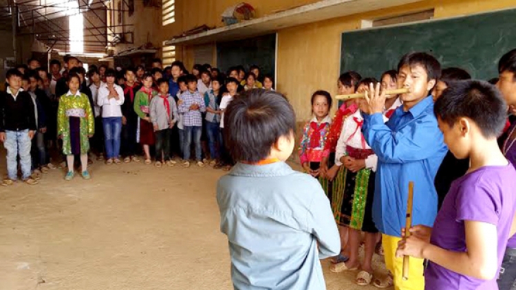 Đưa văn hóa dân gian vào giảng dạy trong trường học