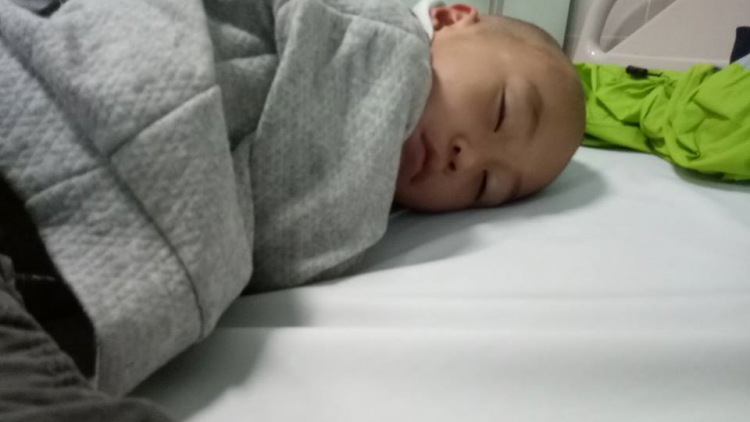 Cháu bé người Thái cần 20 triệu đồng phẫu thuật