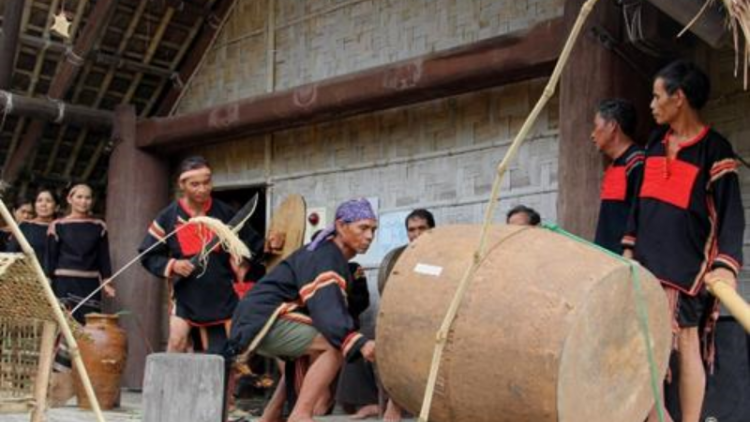 Trống da trâu của người Ê đê