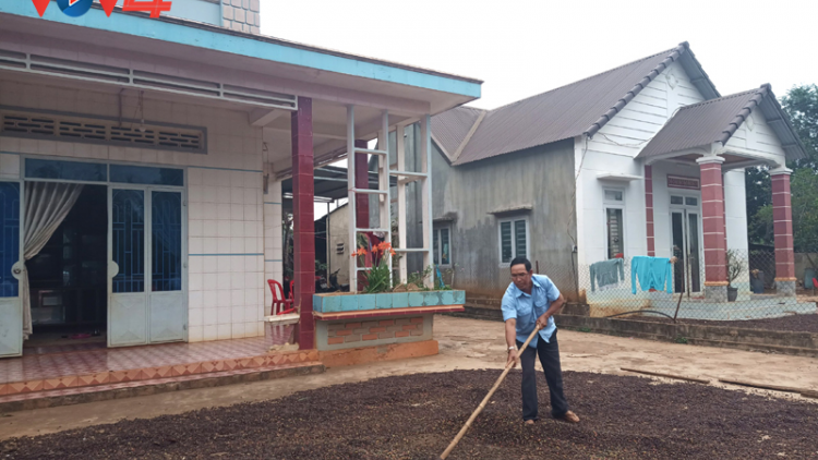 Gam màu sáng ở các buôn làng Tây Nguyên