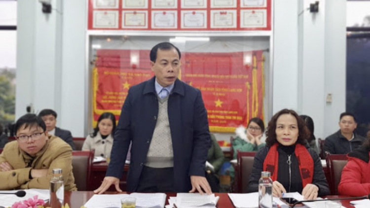 Bồi dưỡng giáo viên vùng DTTS thực hiện chương trình giáo dục phổ thông mới