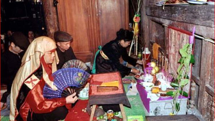 Khảm hải trong hát Pụt của người Tày Xuân Lai