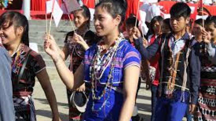 Đhị k’rong pa zum pr’hoọm văn hoá
