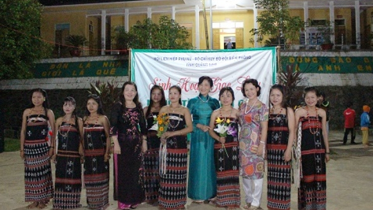 Pân đil Quảng Nam cơnh lâng bh’rợ xa nay zr’ziêng c’noong k’tiếc.