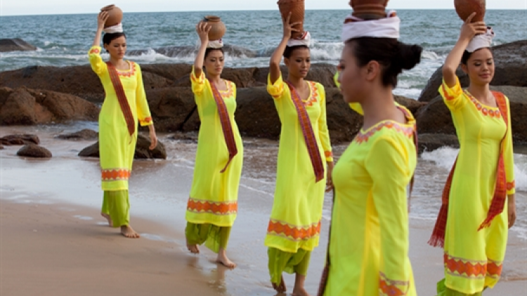 PR’HÁT XANUL ĐOỌNG HA PÊÊ TA ĐHÂM C’MOR