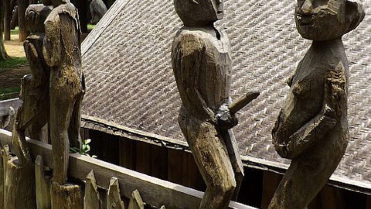 Tr’ngâl pịng đhị đhr’năng ta bhrợ t’bấc