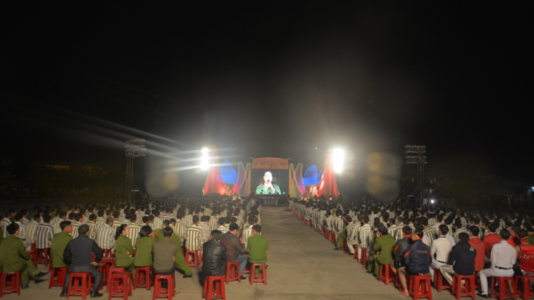 Gia Lai: Pro xiâm ki loi nhoăm [ă kum ki le\m tro ăm mâu ngế tro kroăng phâk