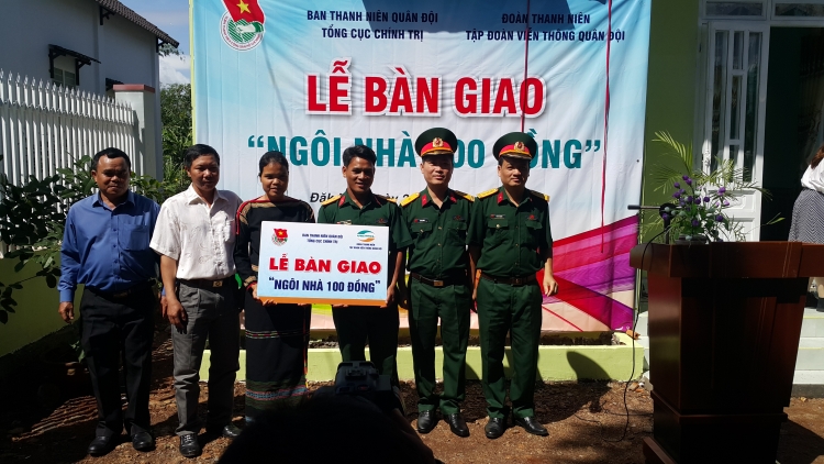 Viettel Dak Lak pơcháu ‘’Toăng hngêi 100 liăn’’ ăm mô đo#i ki pá puât​​