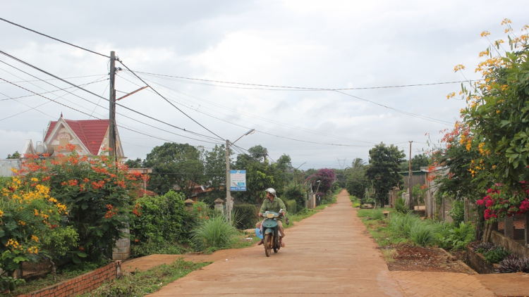 Dak Lak: Kuăn pơlê pêi chiâk deăng tơring Ea Hleo mơdêk hnoăng cheăng mơjiâng thôn pơlê nếo