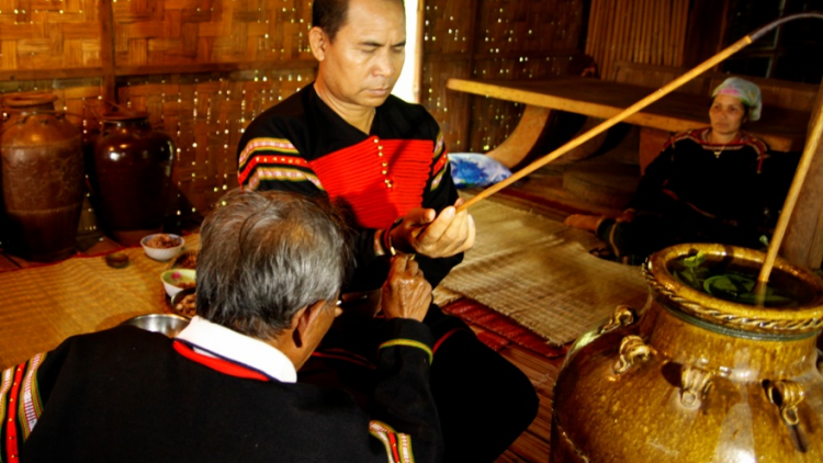 Mơd^ng tơbâ rơkong tơhrâ dêi mơngế Rơđế