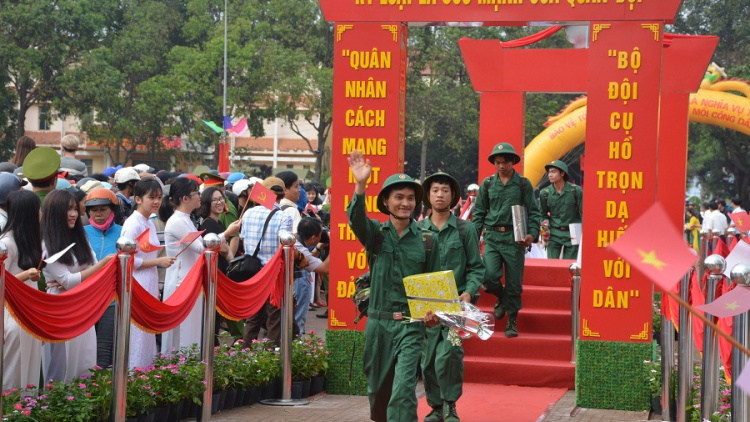 Mâu kong pơlê kơpong Tây Nguyên tơku\m po leh pơcháu tơdah khu lêng hơnăm 2018