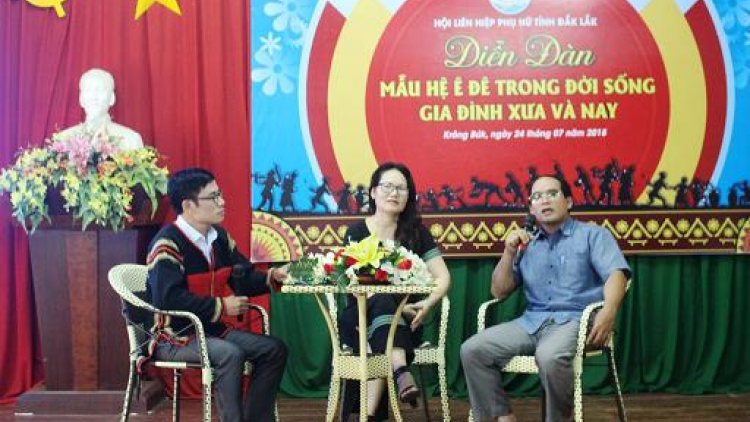 Hneăng tơpui ‘’Hdroâng Rơđế tiô kơjôi nôu tung rêh ối rơpo\ng hngêi nah [ă nôkố’’