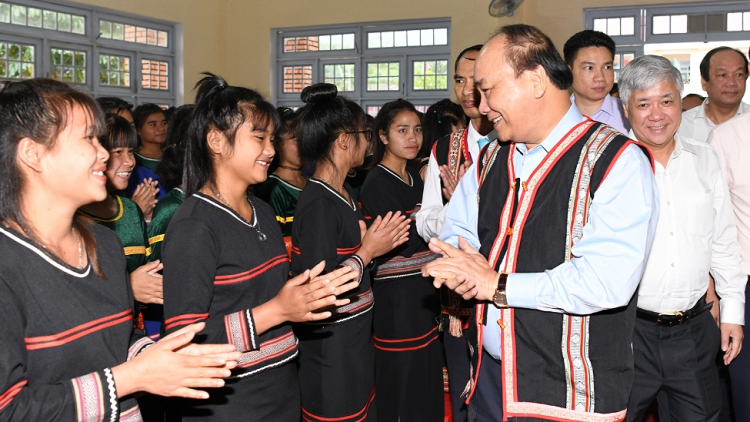 Ngế pro xiâm hnê ngăn tơnêi têa pin veăng a rôh leh pơxiâm mot hơnăm hriâm nếo a Hngêi trung Phôh thong hdroâng kuăn ngo tơring Tu Mrong, Kon Tum
