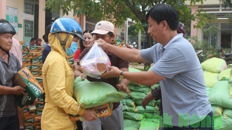Dak Nông hên tơdroăng rak ngăn ăm kuăn pơlê kơpong pá puât