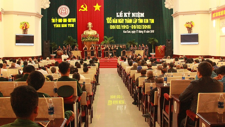 Kon Tum tơbâ 105 hơnăm hâi mơjiâng kong pơlê
